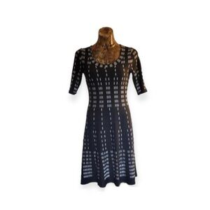 Gabby Skye dress black white medium stretch